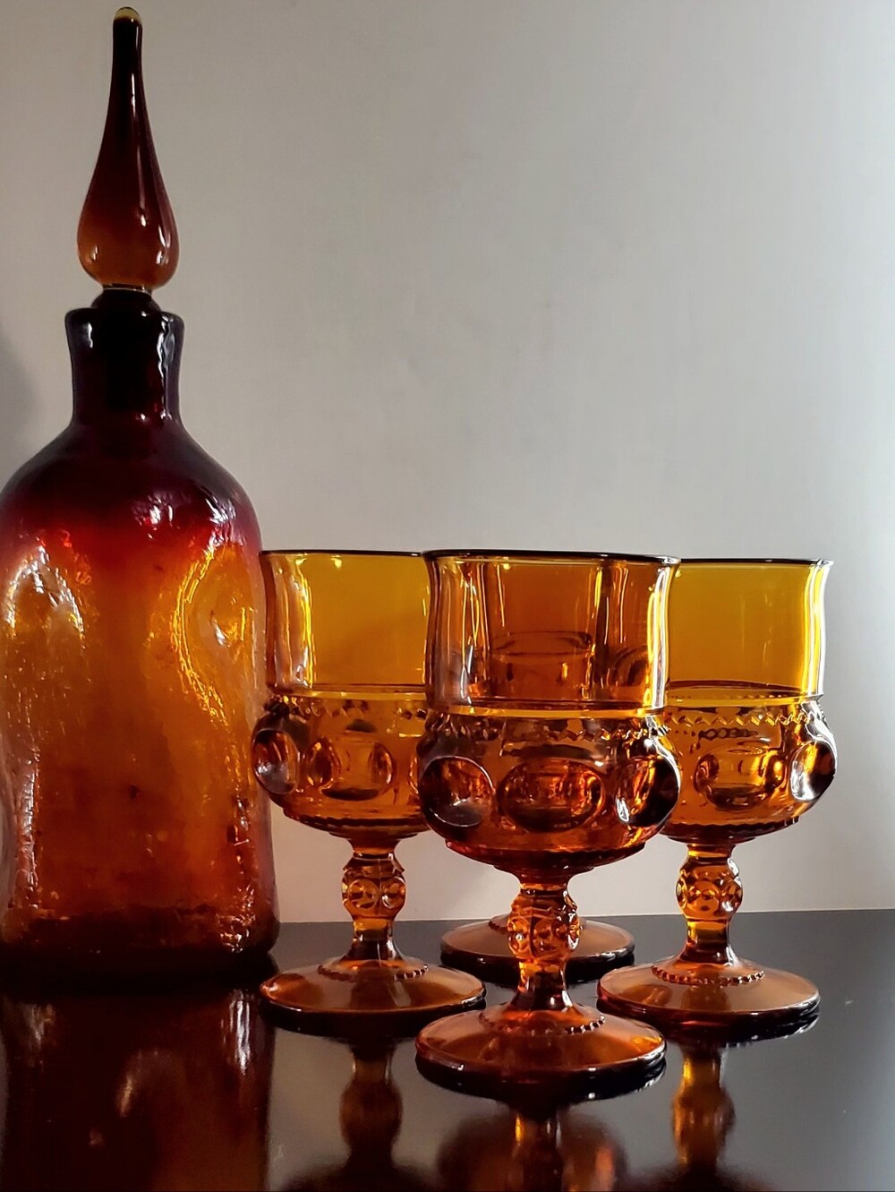(4) Kings Crown Color Crown Amber (Dark) 7oz Goblets Colony by Indiana Glass - Picture 16 of 16